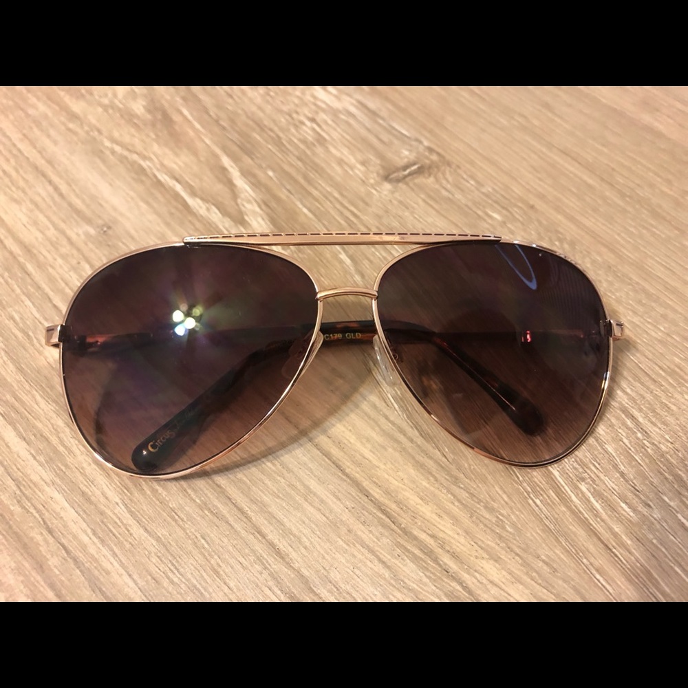 NWOT Sam Edelman Sunglasses / Aviators